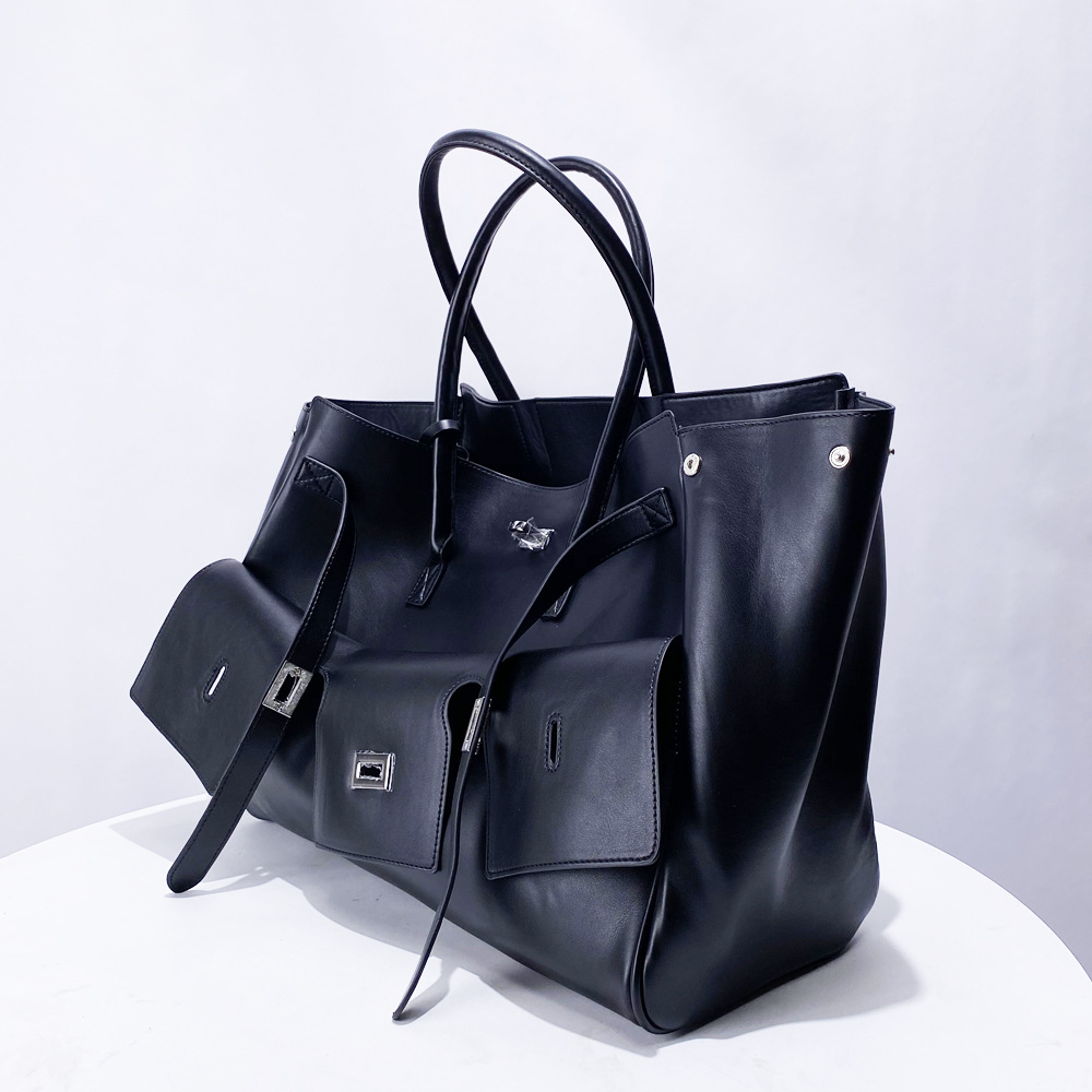 26SS 새로운 럭셔리 디자이너 대용량 잠금 토트 클러 - Women'S Bags Designer Brands 리뷰 및 가격