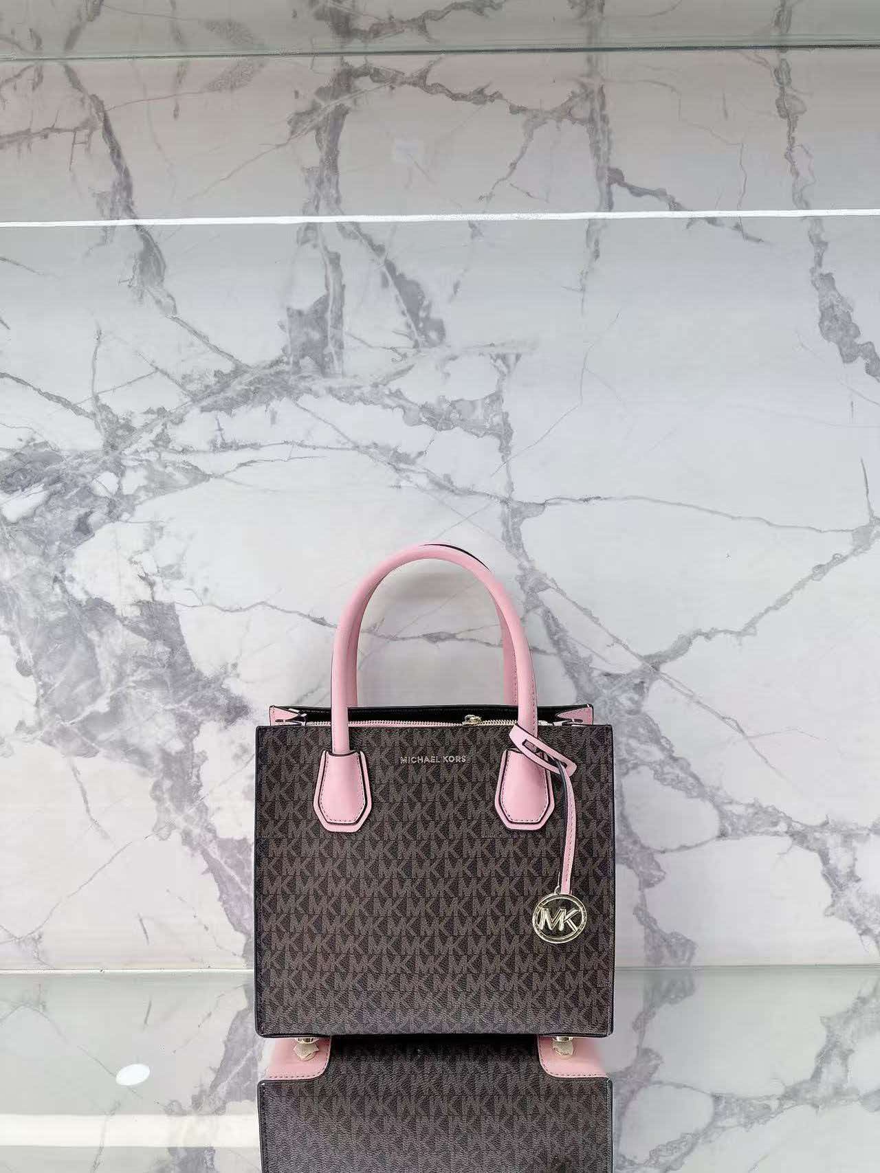 새로운 디자인 마이클 코어스/MK 제트 세트 바스켓 백 - Women'S Tote Bags Michael Kors 리뷰 및 가격