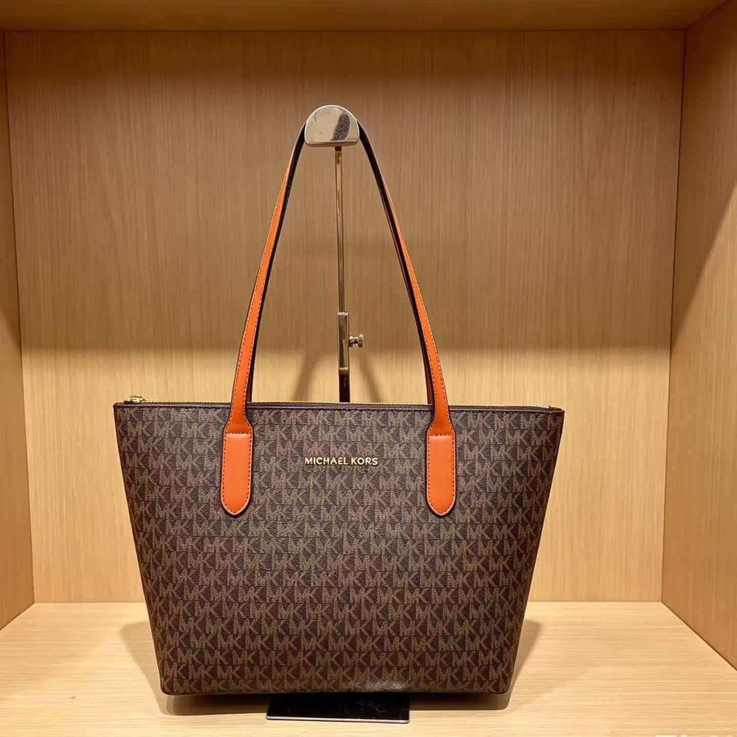 마이클 코어스 머서 새로운 심플하고 우아한 여성용 크로 - Women'S Tote Bags Michael Kors 리뷰 및 가격