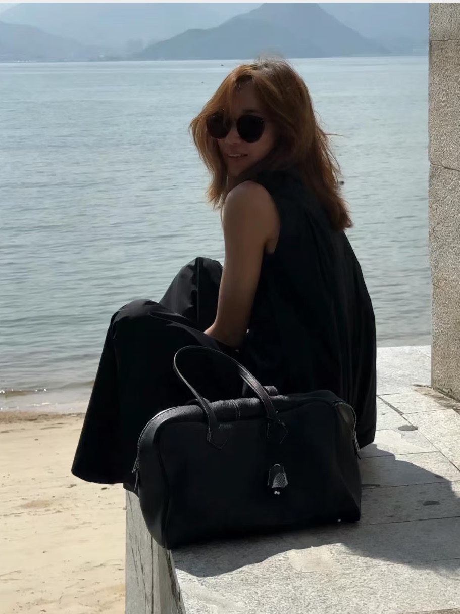 빅토리아 대용량 가죽 토트백 유니섹스 볼링볼 보스턴백  - Women'S Bags Victoria 리뷰 및 가격